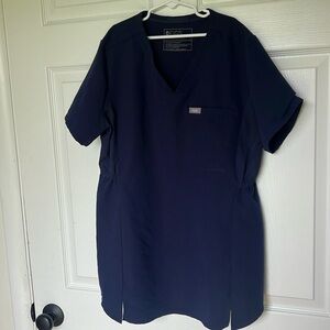 Fix Maternity Scrub Top